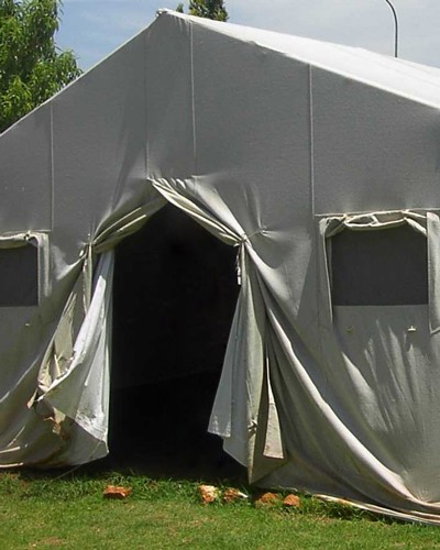 Изготавливаем солдатские палатки в Набережных Челнах вместимостью <strong>до 70 человек</strong>